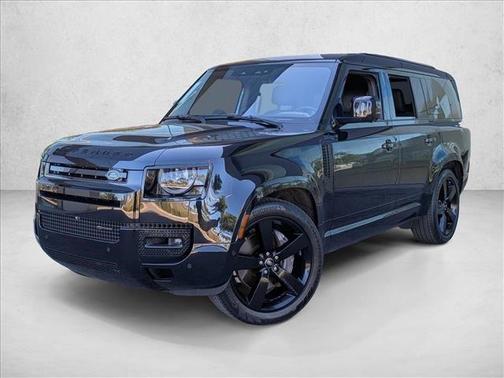 2023 Land Rover Defender 130 X-Dynamic SE