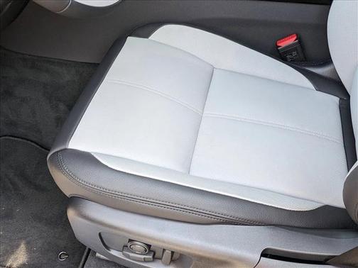 2026 Land Rover Range Rover Velar P250 S