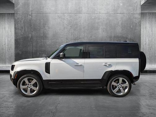 2025 Land Rover Defender X-Dynamic SE
