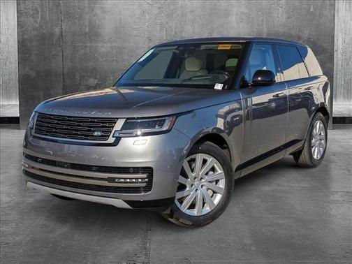 2025 Land Rover Range Rover P550e SE
