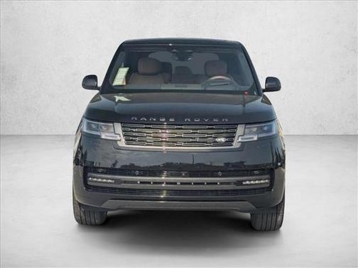 2025 Land Rover Range Rover P530 SE 7 Seat