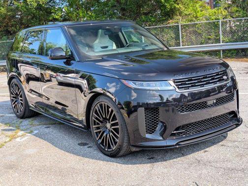 Ligurian Black Gloss 2025 Land Rover Range Rover Sport P635 SV Edition Two