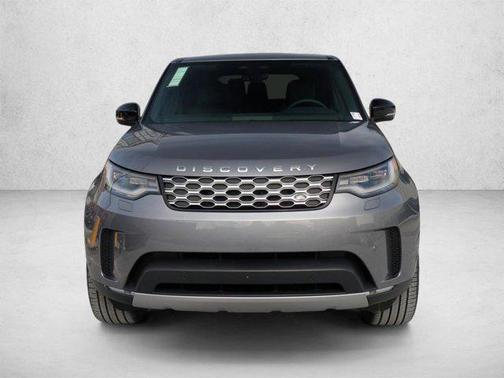 Eiger Grey Metallic 2026 Land Rover Discovery S