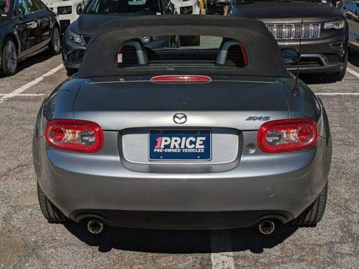 2013 Mazda MX-5 Miata Sport