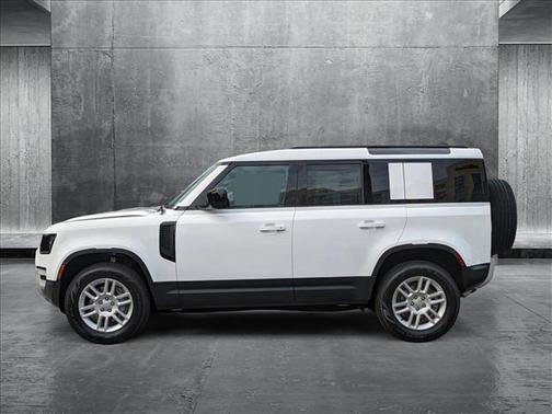2025 Land Rover Defender 110 P400 S