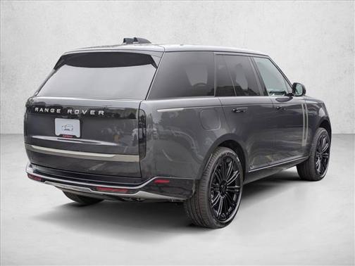Carpathian Grey Premium Metallic 2026 Land Rover Range Rover P530 SE