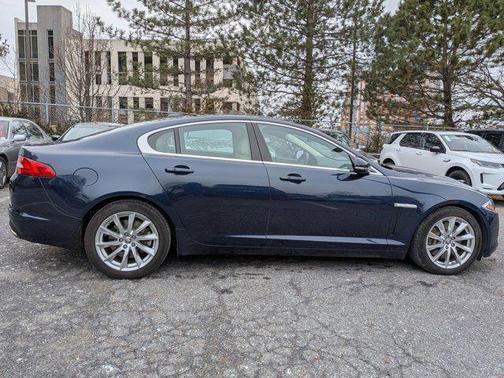 2012 Jaguar XF R