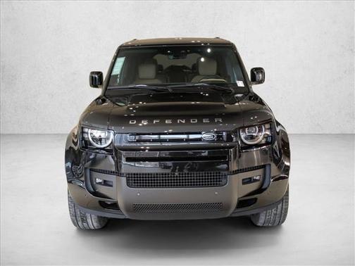 2026 Land Rover Defender P400 X-Dynamic SE