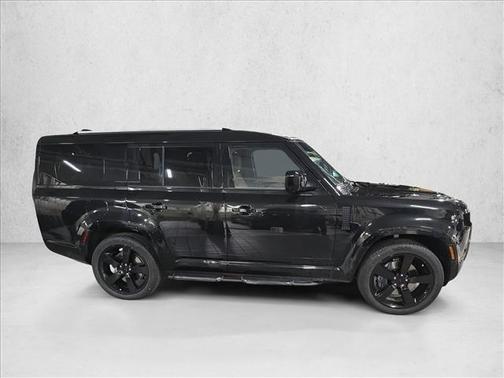2026 Land Rover Defender P400 X-Dynamic SE