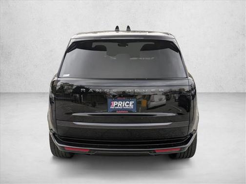 2024 Land Rover Range Rover P530 SE