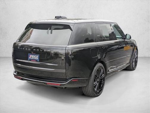 2024 Land Rover Range Rover P530 SE
