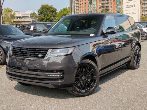 2025 Land Rover Range Rover P530 SE 7 Seat