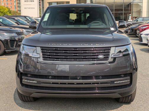 2025 Land Rover Range Rover P530 SE 7 Seat