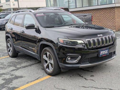 Diamond Black Crystal Pearlcoat 2019 Jeep Cherokee Limited
