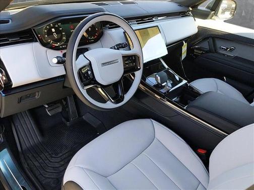 2025 Land Rover Range Rover Sport SE