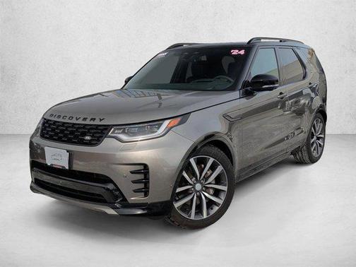 Silicon Silver Premium Metallic 2024 Land Rover Discovery P300 Dynamic SE
