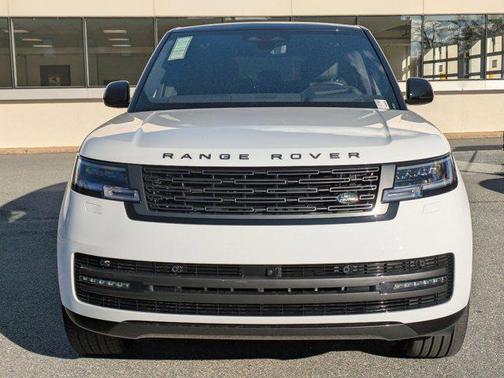 2025 Land Rover Range Rover P400 SE 7 Seat