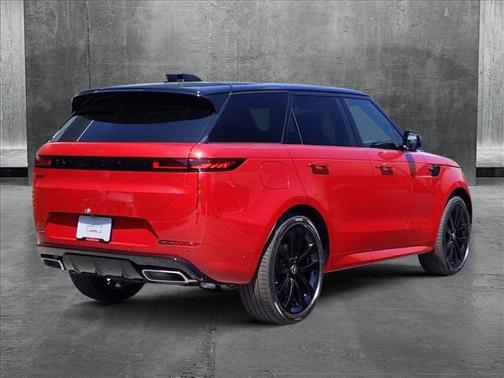 2025 Land Rover Range Rover Sport SE