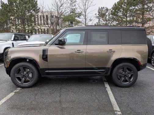 2026 Land Rover Defender P400 X-Dynamic SE