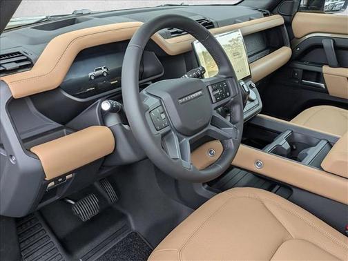 2026 Land Rover Defender P400 X-Dynamic SE