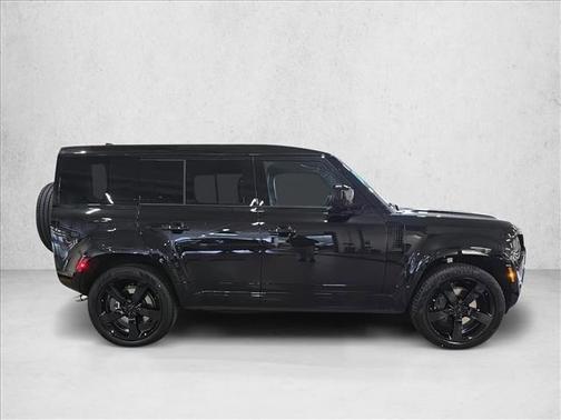 Santorini Black Metallic 2026 Land Rover Defender P500 X-Dynamic SE