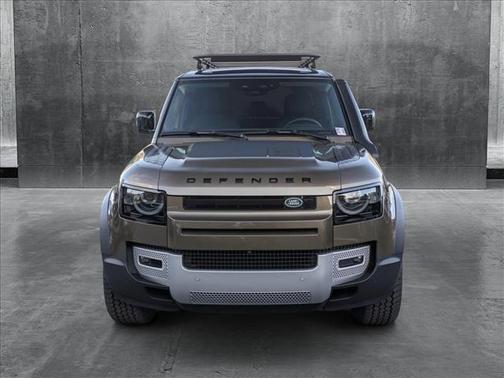 2025 Land Rover Defender S