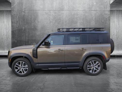 2025 Land Rover Defender S
