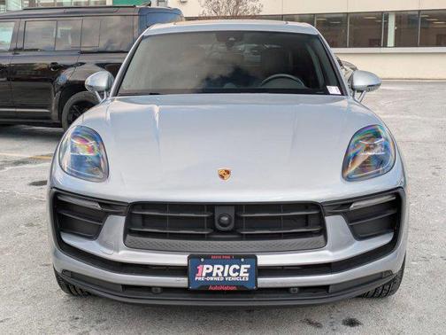 2024 Porsche Macan AWD