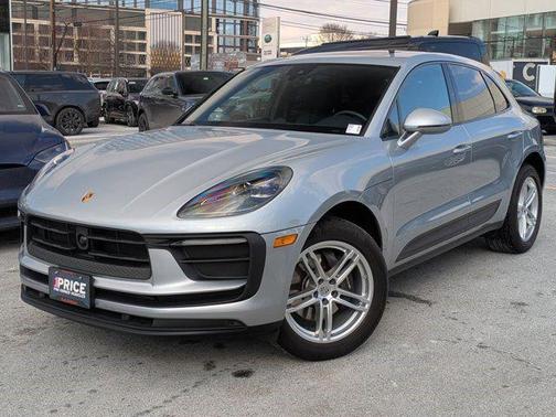 2024 Porsche Macan AWD