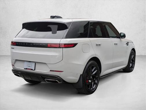 2024 Land Rover Range Rover Sport SE