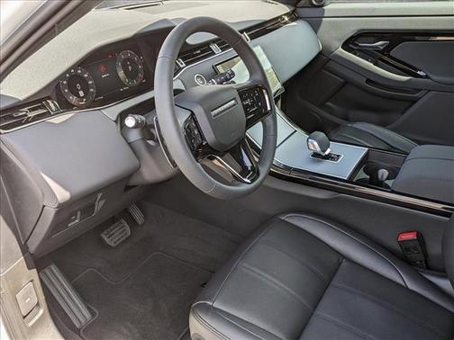 2025 Land Rover Range Rover Evoque Core S