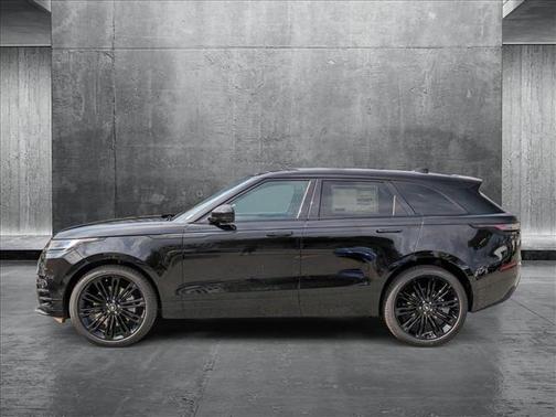 2026 Land Rover Range Rover Velar P250 SE R-Dynamic