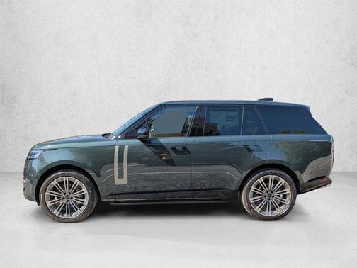 Belgravia Green Metallic 2026 Land Rover Range Rover P400 SE