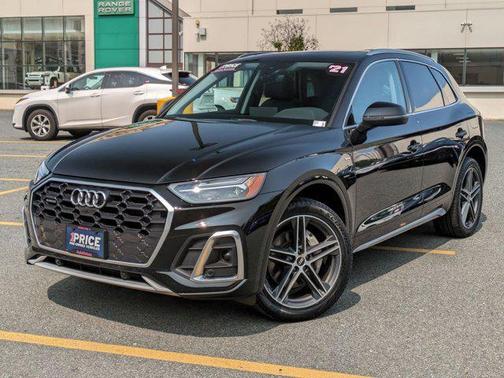 2021 Audi Q5 Premium Plus 55 TFSI e quattro S tronic