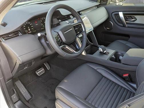 2025 Land Rover Discovery Sport Dynamic SE