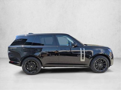 Santorini Black Metallic 2023 Land Rover Range Rover P400 SE