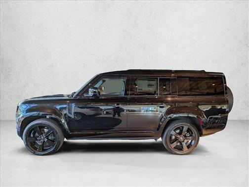 2025 Land Rover Defender 130 P400 X-Dynamic SE