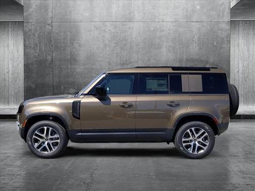 2025 Land Rover Defender 110 P400 S
