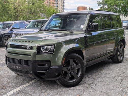 Woolstone Green Metallic 2026 Land Rover Defender P400 X-Dynamic SE