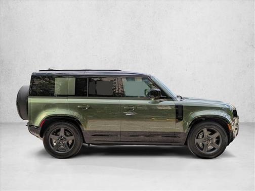 Woolstone Green Metallic 2026 Land Rover Defender P400 X-Dynamic SE