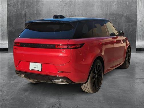 2025 Land Rover Range Rover Sport SE