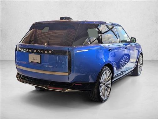 Velocity Blue SV Bespoke Ultra Metallic Gloss 2026 Land Rover Range Rover P400 SE