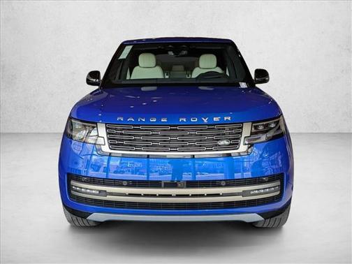 Velocity Blue SV Bespoke Ultra Metallic Gloss 2026 Land Rover Range Rover P400 SE