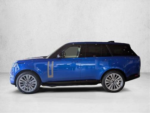 Velocity Blue SV Bespoke Ultra Metallic Gloss 2026 Land Rover Range Rover P400 SE