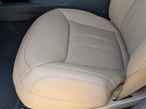 2026 Land Rover Range Rover Sport SE