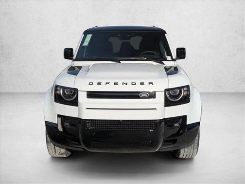 2026 Land Rover Defender P400 X-Dynamic SE