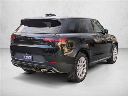 2025 Land Rover Range Rover Sport SE