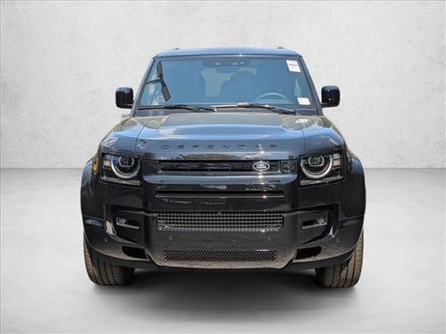 Santorini Black Metallic 2026 Land Rover Defender P400 X-Dynamic SE
