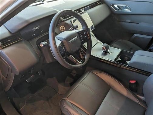2025 Land Rover Range Rover Velar P250 SE R-Dynamic