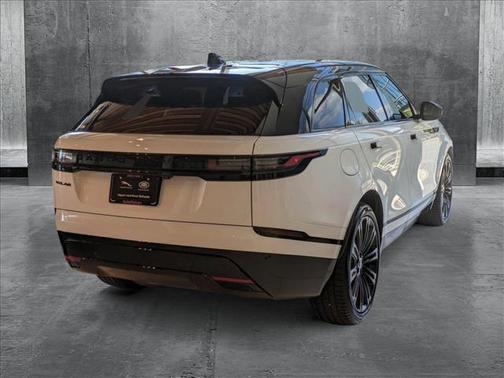 2025 Land Rover Range Rover Velar P250 SE R-Dynamic